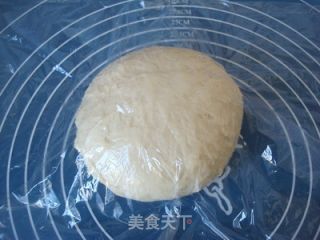 烤饼吃出面包味——香葱面包饼的做法步骤：4