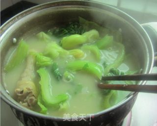 咸猪骨滚芥菜汤的做法步骤：9