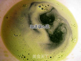 韭香腊肠卷----美味早餐卷起来的做法步骤：11
