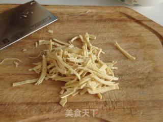 西红柿臊子面的做法步骤：2