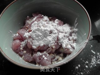 肉丝炒豆腐丝的做法步骤：2