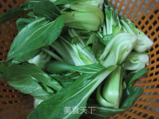 白灼油菜的做法步骤：1
