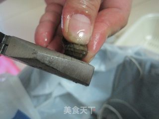 香辣田螺的做法步骤：5