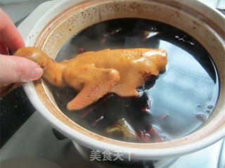 卤水乳鸽的做法步骤：6