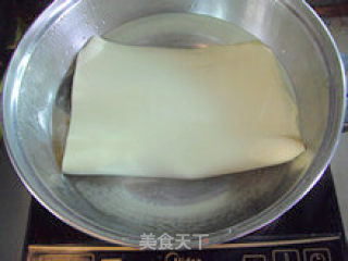 夏日凉菜-----鲜蔬豆皮卷的做法步骤：4