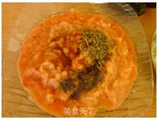 墨西哥风味小吃—牛油果泥+玉米薄脆片Tortilla的做法步骤：4