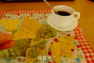 墨西哥风味小吃—牛油果泥+玉米薄脆片Tortilla的做法步骤：7