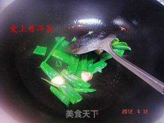 海带烧排骨的做法步骤：2