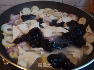 上汤咸笃鲜的做法步骤：13