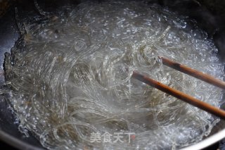油渣煮粉条的做法步骤：3