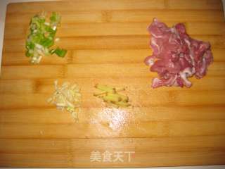 肉炒芸豆丝的做法步骤：2