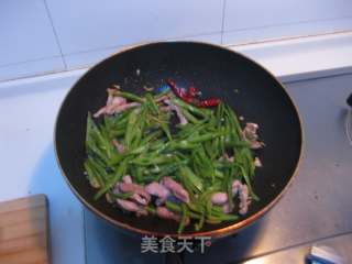 肉炒芸豆丝的做法步骤：7
