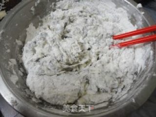黑白配-----香菇猪肉包子的做法步骤：2