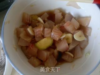 清蒸鳕鱼罗非鱼的做法步骤：2