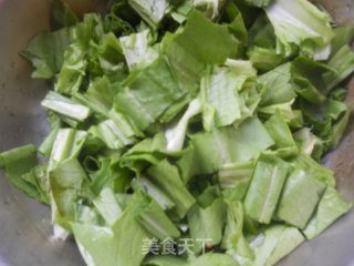 蒜香油麦的做法步骤：1