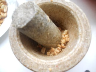 蒜香油麦的做法步骤：2
