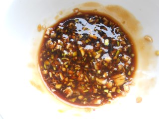 蒜香油麦的做法步骤：4