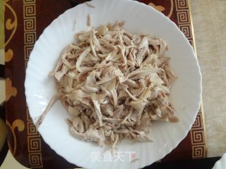 凉拌鸡腿的做法步骤：1