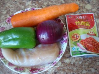 简单美味烤箱菜——什锦鸡肉串的做法步骤：1