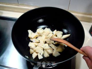 淮扬风味“干烧冬笋”的做法步骤：3
