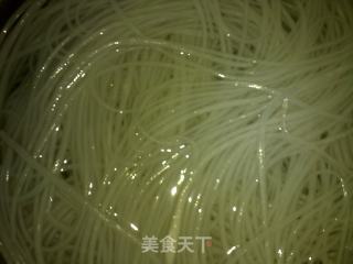 酸辣粉的做法步骤：7