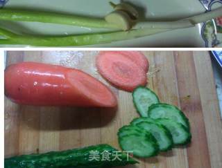 孔雀开屏之天然玉成海虹屏的做法步骤：1