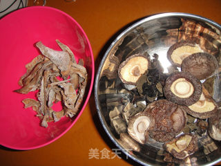 红烧豆腐的做法步骤：1