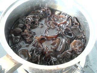 肉三鲜水饺的做法步骤：5