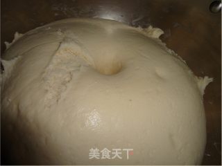 牛肉酸菜包的做法步骤：2