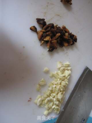 蒜蓉牛肉蒸白菜的做法步骤：2