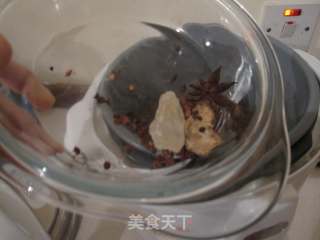 香辣酱牛腩的做法步骤：10