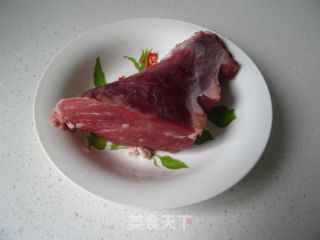 超级米饭杀手---野山椒炝牛肉的做法步骤：1