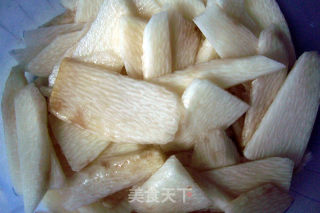 青椒炒山药的做法步骤：2