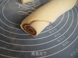 蜗牛馒头的做法步骤：7