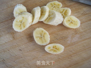 香蕉蛋糕的做法步骤：2
