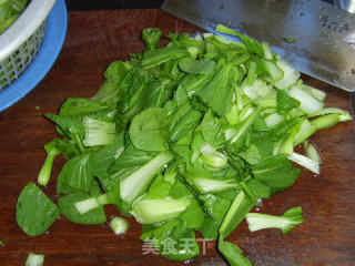 小白菜炒香菇的做法步骤：3