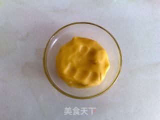 【平淡的幸福】平底锅做出的红糖酥饼的做法步骤：2