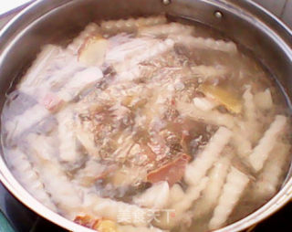 美味鲜汤——萝卜火腿肉片汤的做法步骤：8