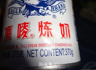 黑白配芝香芋艿卷的做法步骤：3
