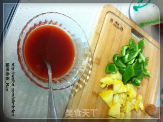 菠萝咕咾肉的做法步骤：2