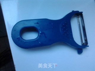 莴苣炒香肠的做法步骤：4