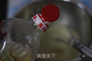 香蕉巧克力豆马芬蛋糕的做法步骤：2