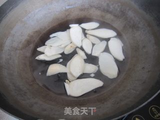 干煸杏鲍菇的做法步骤：2