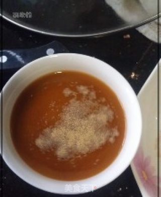 【家常菜】红烧鸡翅的做法步骤：3