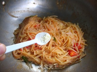 色香味俱全就是这么简单——茄汁土豆丝的做法步骤：11