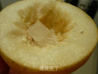 川贝冰糖蒸雪梨的做法步骤：3