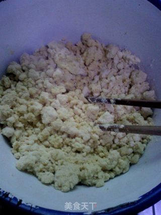 豆渣窝窝头的做法步骤：3
