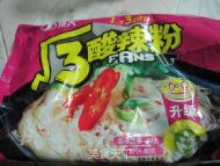 简易酸辣粉的做法步骤：1