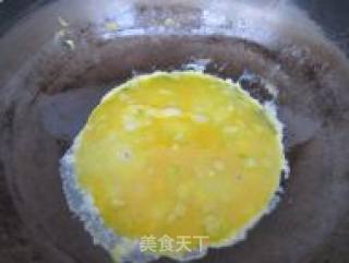木耳炒鸡蛋的做法步骤：4