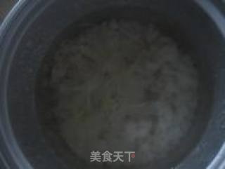银耳粥的做法步骤：2